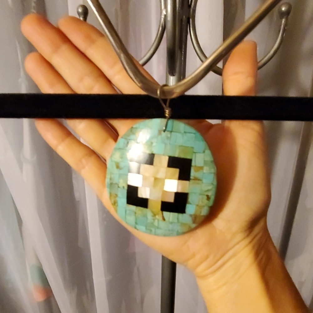 Jewelry - Picture 2 of 5